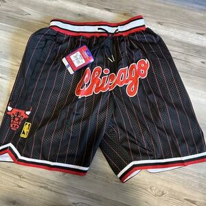 Just Don Chicago Bulls 10th Anniversary NBA Mesh Shorts Size Large New!